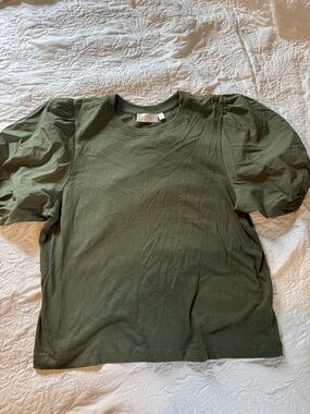 RD Style Olive Puff Sleeve Crewneck Top